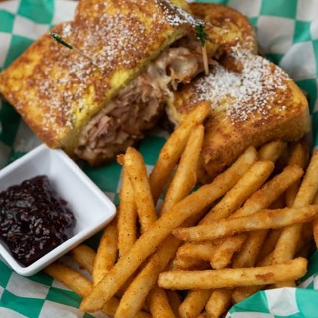 Monte Cristo Sandwich.